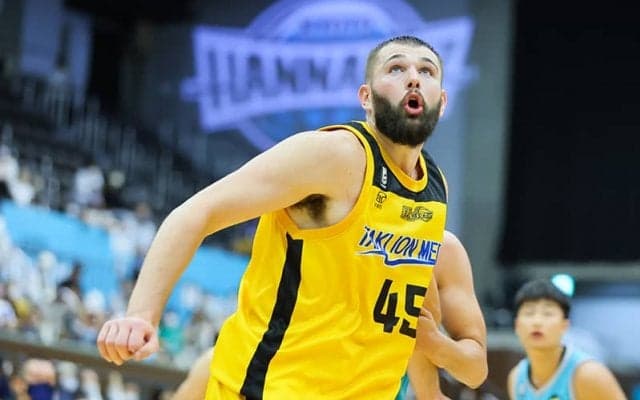 仙台が今季初戦で京都に快勝…ネイサン・ブースがダブルダブルの活躍でチームをけん引