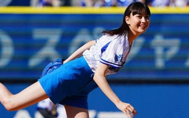 ショーパン姿の18歳が「ドキドキでした」　“豪快モーション”からのかわいらしさで魅了