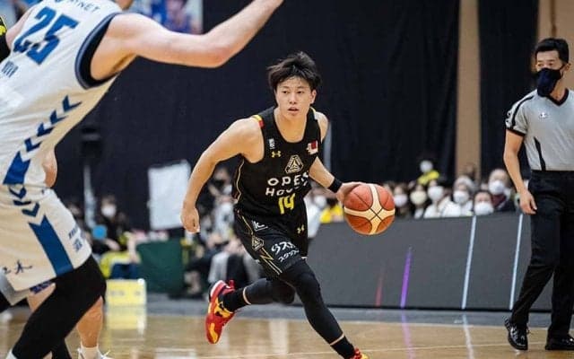 エース依存からの脱却と2つの“シェア”　開幕2連勝のB1群馬、新任HCが仕掛ける変革