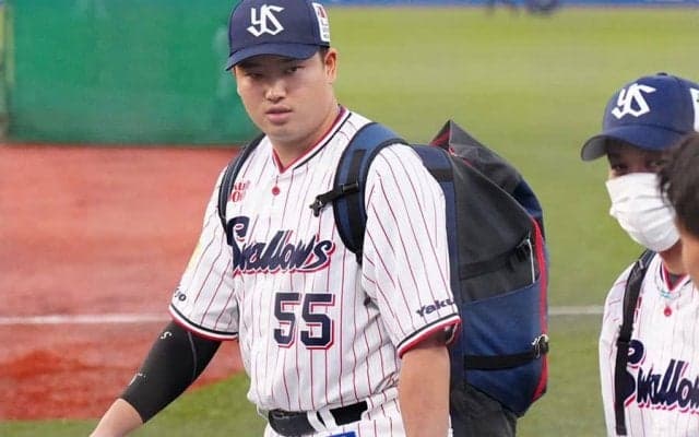 村上宗隆、15試合ぶり56号で王超えなるか？　DeNAとの最終戦には「4番・三塁」で先発