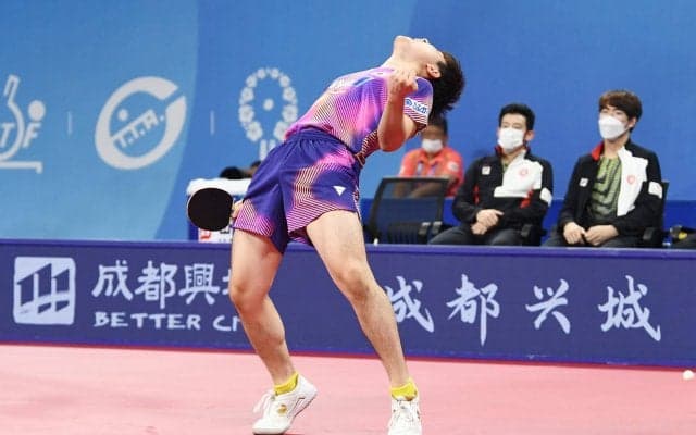 【世界卓球】第2試合 張本智和が2番でストレート勝ち！エースが嫌な流れを断ち切る