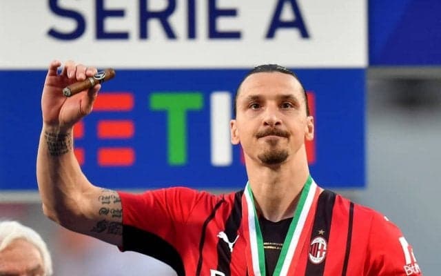 ｢神の復帰を心待ち｣!! 41歳イブラヒモビッチのゴール集が話題! 超絶オーバーヘッド弾などが｢イブラ様しか勝たん｣と大反響