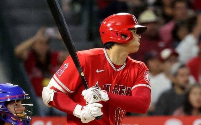 大谷翔平、超高速の弾丸189km二塁打で先発ノックアウト　米記者「連続試合安打は18に」