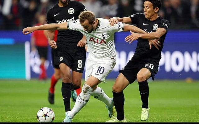 フランクフルトvsスパーズの初戦はゴールレス！　鎌田大地＆長谷部誠はフル出場で奮闘《CL》