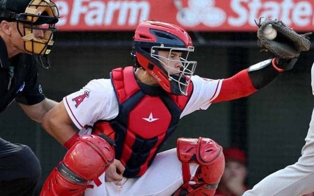 エンゼルス有望株、失点防いだ横っ飛びキャッチに米注目「投手は笑い堪えて降りたね」