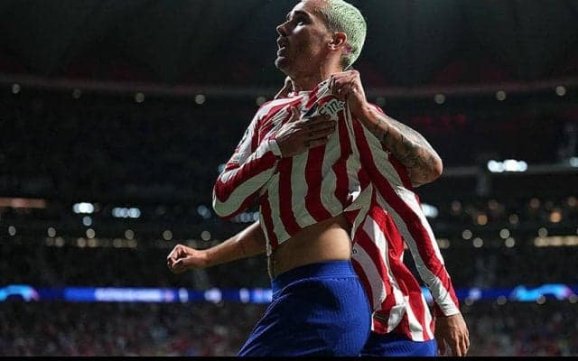 バルサとアトレティコがグリーズマンの完全移籍で合意