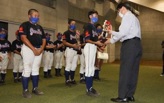 監督の仕事は“仕上げの3割”　全国3位…少年野球チームの指導法は「分業制」