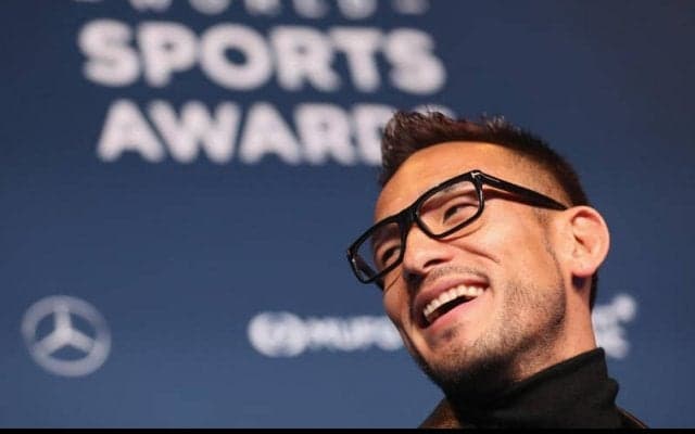 農作業姿が話題の中田英寿氏が今度はゴルフウェア姿を披露！「なにやっても絵になる」「素敵です」