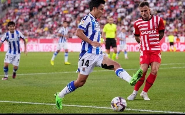 「実写版ですね！」ソシエダが久保建英のドリブルを『キャプテン翼』と比較！「翼くんとシンクロしている」