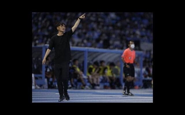 Ｊリーグに新風を吹き込んだサガン鳥栖監督に聞く。「残留という言葉は一回も使ってない」