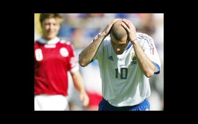 優勝候補フランスに「20年前の悪夢」再び？　主力のケガ、連覇のプレッシャー、デンマーク戦…条件が重なりすぎている