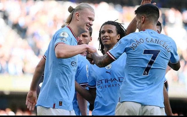 ハーランドが公式戦10試合連発！　カンセロ躍動のシティがセインツに完勝《プレミアリーグ》