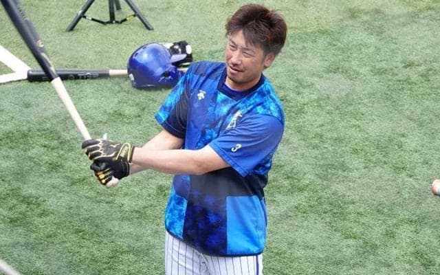 なぜ40歳大ベテランを突如スタメン起用？　敗戦も手応え…DeNA三浦監督の“目論見”