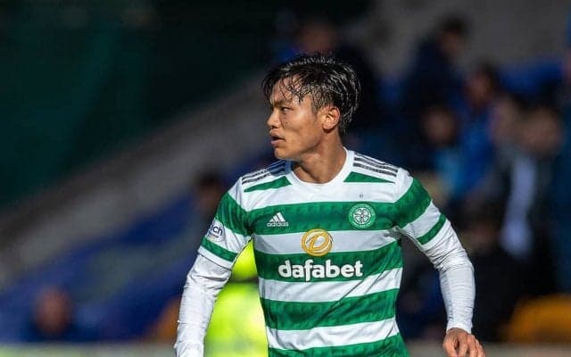 旗手怜央が先制ゴールに関与で現地紙から｢最高タイ評価｣!! 古橋亨梧は出番なし、前田大然は途中出場のセルティックは｢劇的勝利｣で首位キープ