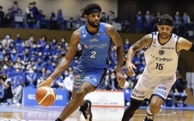 後半に躍動した島根が横浜BCに勝利…ビュフォードのオールラウンドな活躍で3連勝