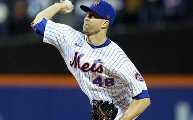 【MLB WCゲーム】最強右腕の161キロは「とんでもなくホップ」　浮き上がる軌道が「爆発のよう」