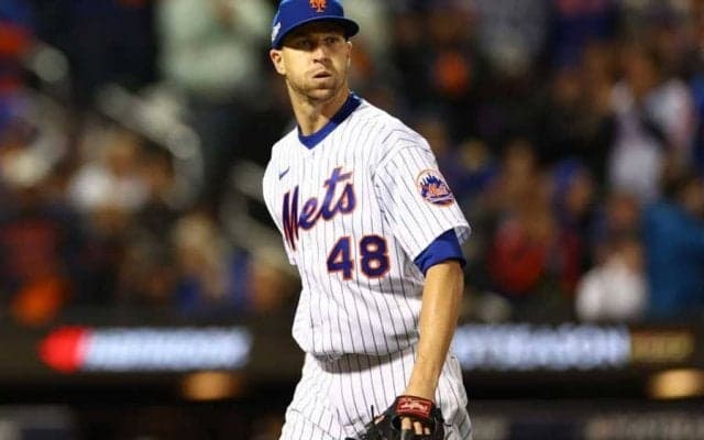 【MLB WCゲーム】崖っぷちメッツに勝利もたらしたデグロムの“変身”　7回から守護神投入の総力戦