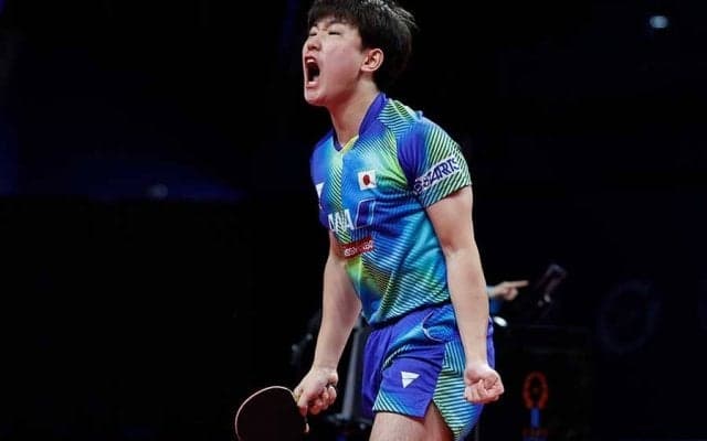 張本智和が「狂ったような試合」ができる理由　王国2人が散った中国メディアが徹底解剖