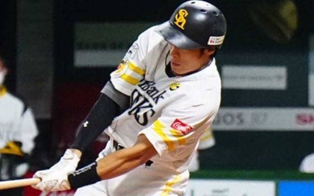 味方すらドン引き「東浜の顔よ」　柳田の驚愕“変態弾”は「なんで入るんだ？」