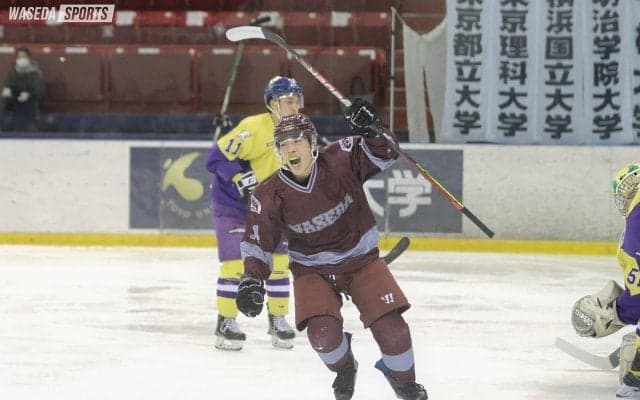 奮闘するも開いた点差　悲願の勝利ならず／明大戦