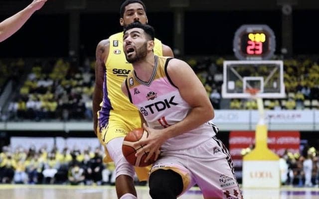 秋田が敵地でSR渋谷にリベンジ…カンターとキッドの21得点を筆頭に5選手が2ケタ得点