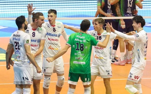 石川祐希のミラノが今季初勝利　サービスエース2本を含む15得点