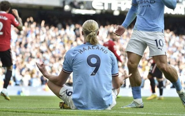 プレミア得点王・ハーランドの衝撃はサッカー界に留まらず！ お馴染みの「ヨガポーズ」がNFLで披露される