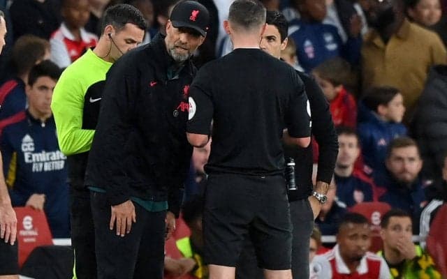 FAがアーセナルvsリバプールのPKシーンを調査…選手が一悶着し、主審が試合中に両監督に説明する異例事態