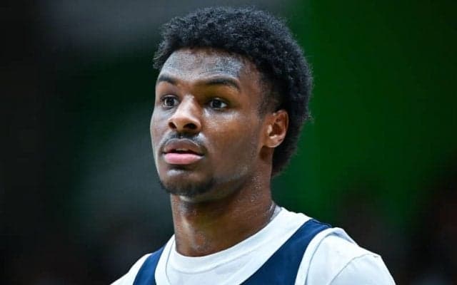 レブロン・ジェームズの長男ブロニー、ナイキとスポンサー契約を締結