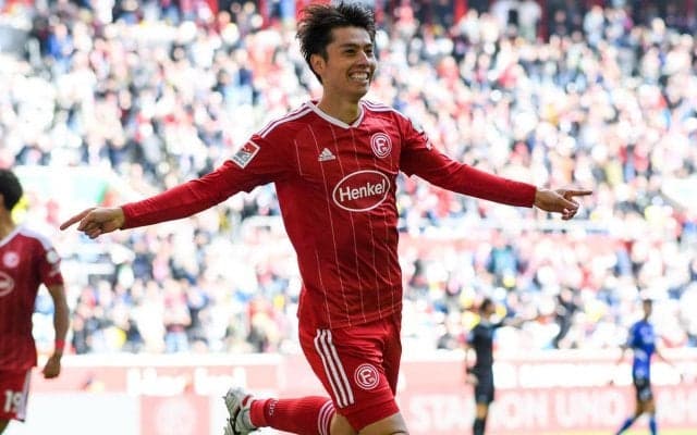 【2022年カタールへ期待の選手vol.116】[4-2-3-1]への布陣変更で序列低下も「今に見てろよ」と燃える若きボランチ/田中碧(デュッセルドルフ/MF)