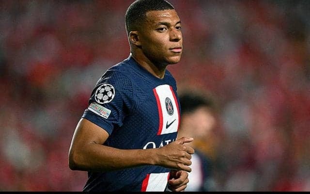 PSGに不満のムバッペが今冬の移籍を希望！　現時点でクラブに売却意思なし