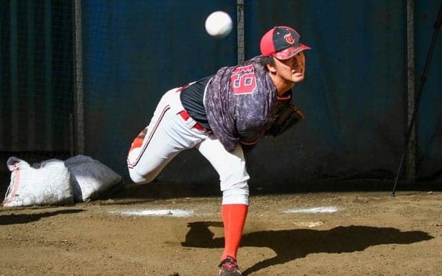 “振り子投法”で村上宗隆を三振斬り…ドラ1候補の153キロ右腕が待つ「3度目の正直」