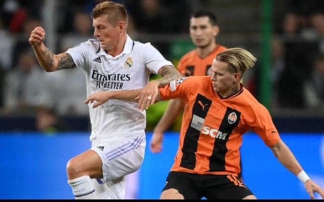 クロースがリュディガーの劇的ヘッダーを振り返る　「彼に『前に行け』と…」