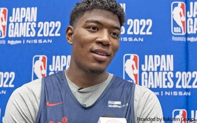 八村塁も参加して笑顔を披露、NBAウィザーズが公開練習を実施