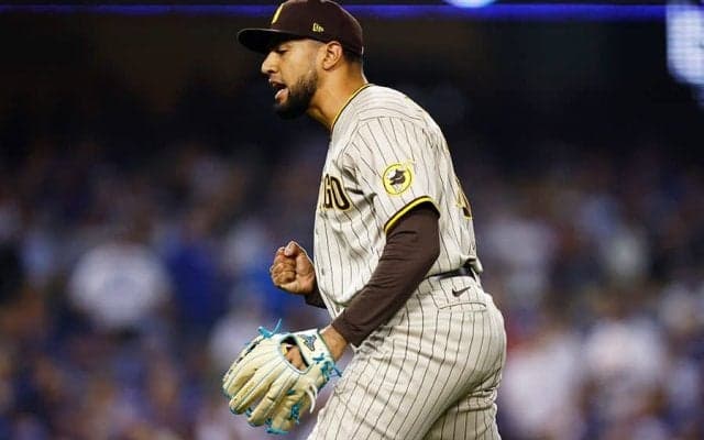 元阪神スアレスは「火消し職人だ」　ダルビッシュ救った無死一、三塁斬りを米記者絶賛