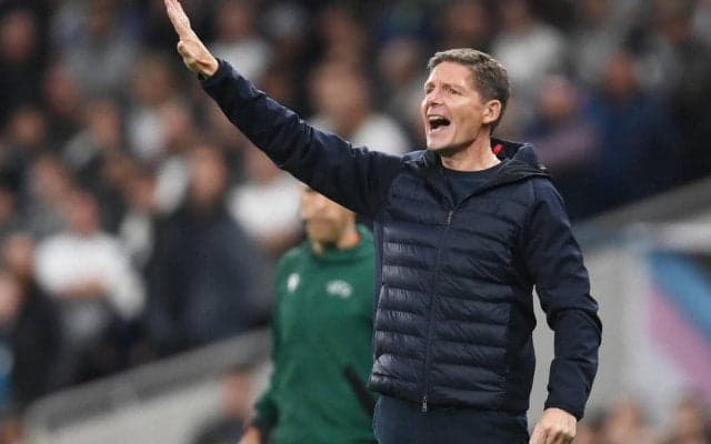 「彼はとても苦しんでいた」負傷交代の長谷部誠にグラスナー監督が言及、試合は「アイデンティティを示せた」