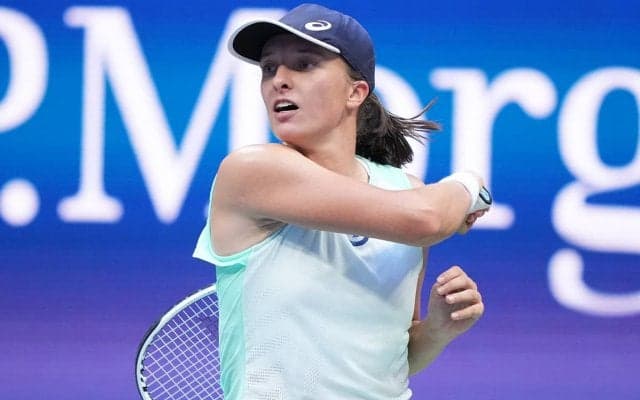 女王シフィオンテク、男女通じて今季最多7度のタイトル、シングルスマッチ60勝。「勝利しているとより新鮮に感じられる」と心身充実