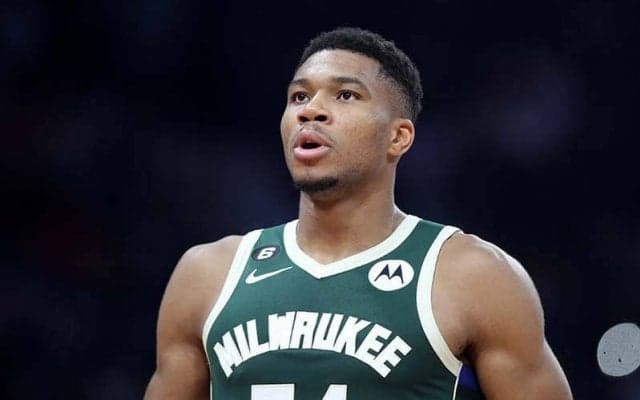 プレシーズン5連敗もアデトクンボに焦りはなし…「自分たちの型を見つけるため」