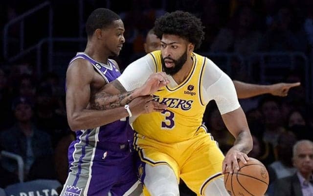 プレシーズンで好調を維持しているデイビス…C起用については「コーチの判断を信じる」