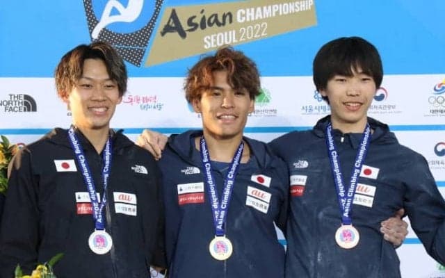 楢崎智亜が2冠達成　日本男子は2日連続の表彰台独占【クライミングアジア選手権2022】