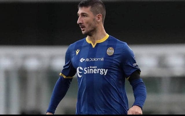 18位ヴェローナ、プリマヴェーラからボッケッティ監督を昇格