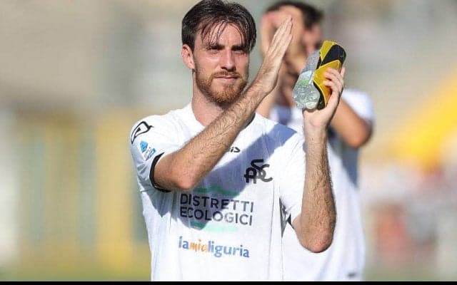 スペツィア、今季全試合先発のMFバストーニが右太もものケガで20日程度の離脱に…