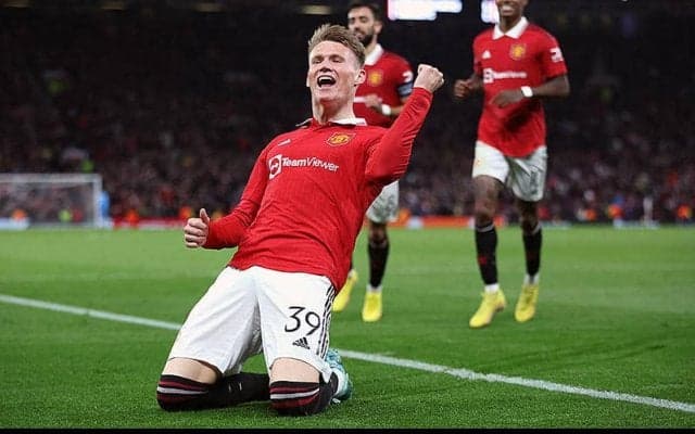 ユナイテッドがマクトミネイ後半AT弾で劇的勝利！　通算34本目のシュートで圧巻ウゾホの牙城崩す《EL》