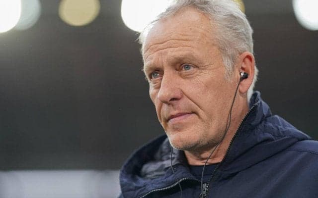 「堂安にもチャンスはあったが…」4発快勝でGS突破のフライブルク、指揮官は勝利に「我々は幸運だった」