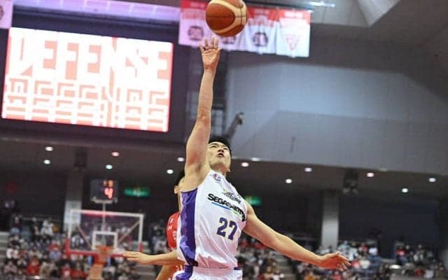 サンロッカーズ渋谷が“鬼門”で初勝利…52.6%で3Pを成功、石井講祐が古巣相手に18得点