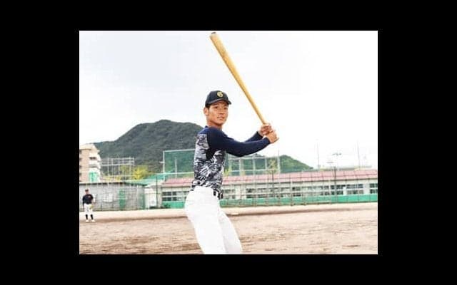 高校で野球を終えるはずが…元プロ監督、熱血部長に導かれ覚醒。呉港・田中多聞は高校通算48本塁打のドラフト候補になった