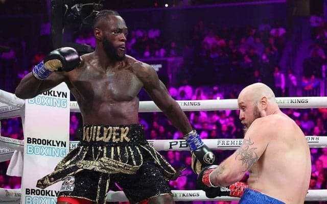 復活ワイルダー、170秒の破壊的ワンパンKOに海外記者衝撃「相手をトマト缶のように…」