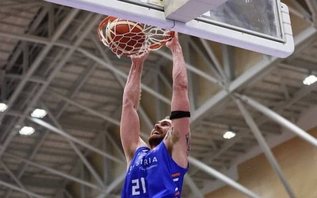 4Qに37得点を奪った茨城…最大22点差を跳ね返して三遠に大逆転勝利を飾る