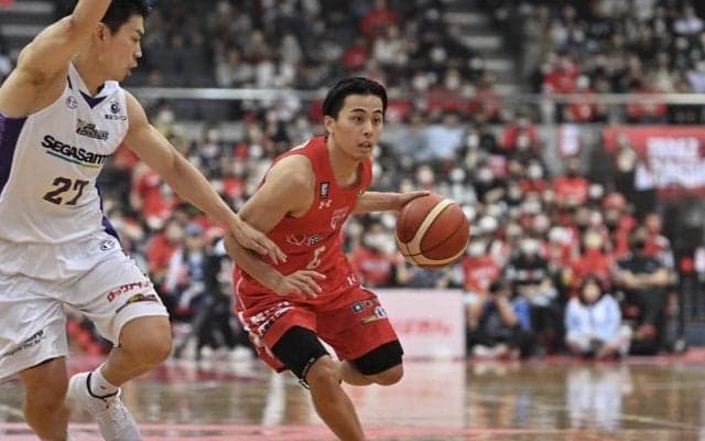 富樫勇樹の活躍で千葉JがOTの激闘を制す…SR渋谷はケビン・ジョーンズが50得点と奮闘