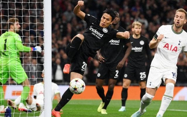 「悔しさが日々増してきます」ヒザを負傷した長谷部誠が心境を綴る